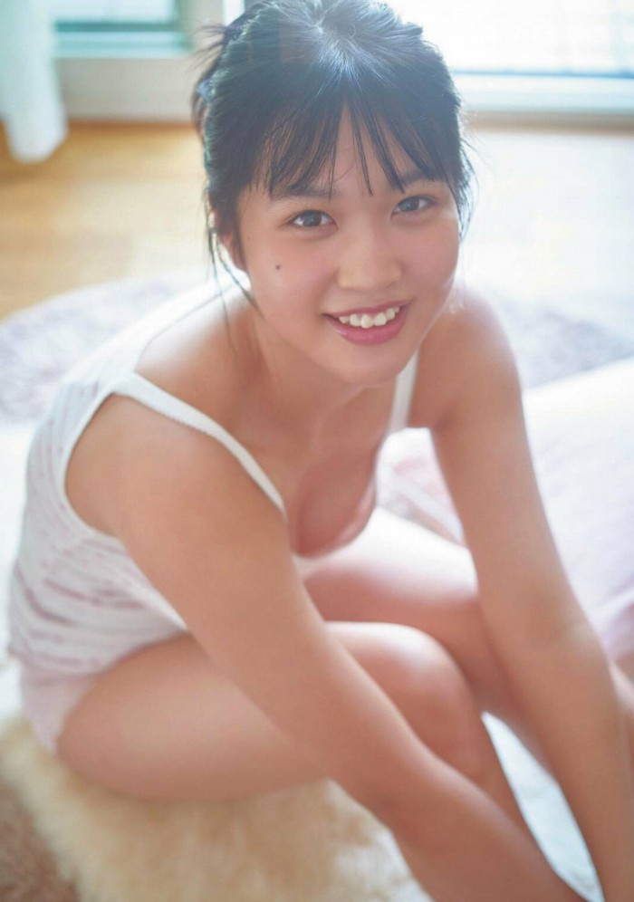 南みゆか 90㎝パイパイの水着グラビア画像! 293 南みゆか 90㎝パイパイの水着グラビア画像!