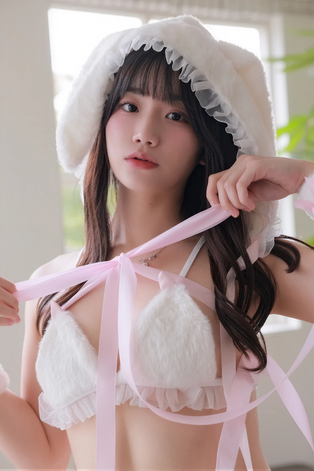 Yui 유이 – Sweetbox Vol.65 Yui’s Present