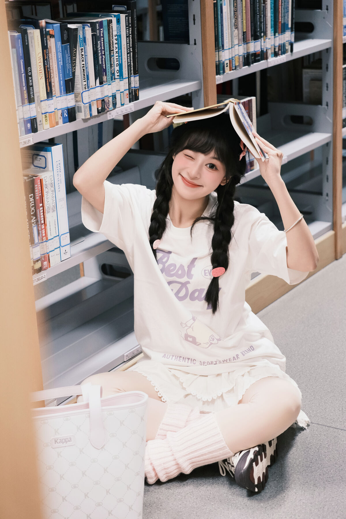 YiTuYu艺图语 Vol.9550 Xia Yu Xiao Nian 7 YiTuYu艺图语 Vol.9550 Xia Yu Xiao Nian