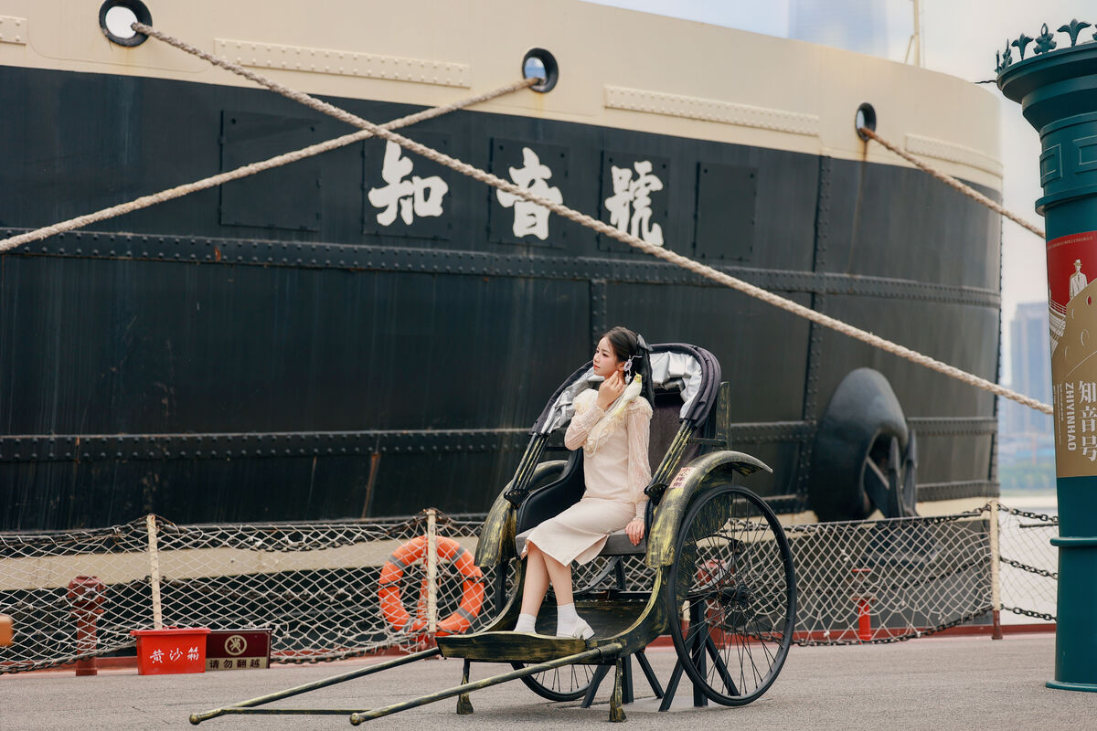 YiTuYu艺图语 Vol.9454 Xiao Du Tong Xue 19 YiTuYu艺图语 Vol.9454 Xiao Du Tong Xue