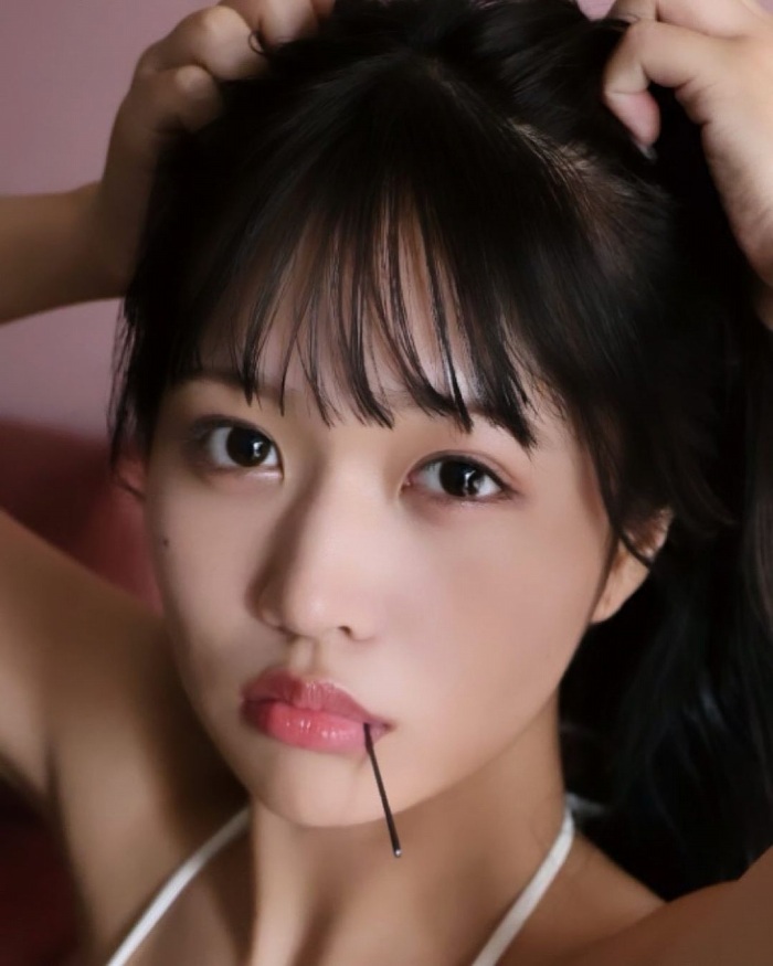 南みゆか 90㎝パイパイの水着グラビア画像! 313 南みゆか 90㎝パイパイの水着グラビア画像!