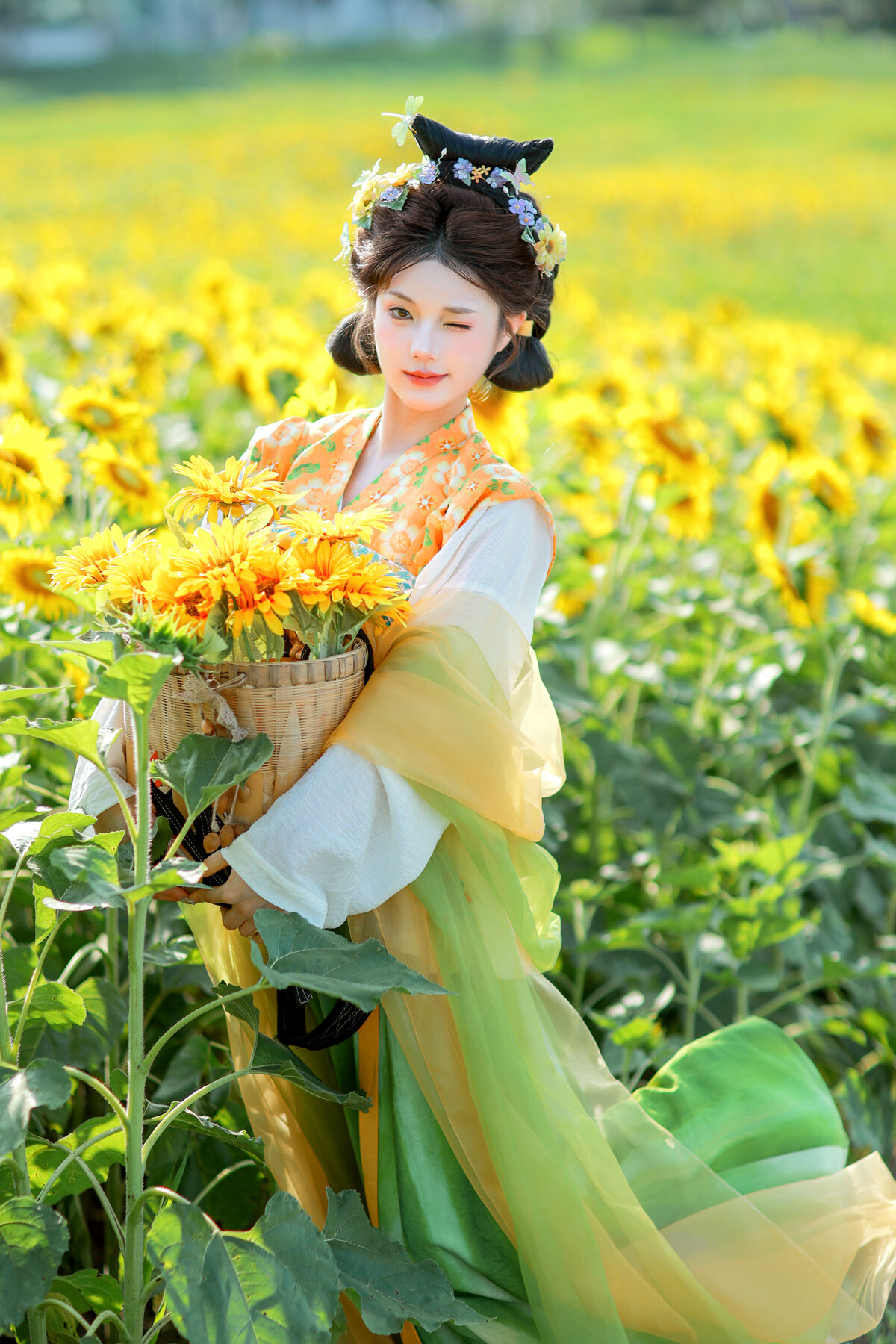 YiTuYu艺图语 Vol.9589 Dai Dai Bu Xiang Fei 13 YiTuYu艺图语 Vol.9589 Dai Dai Bu Xiang Fei