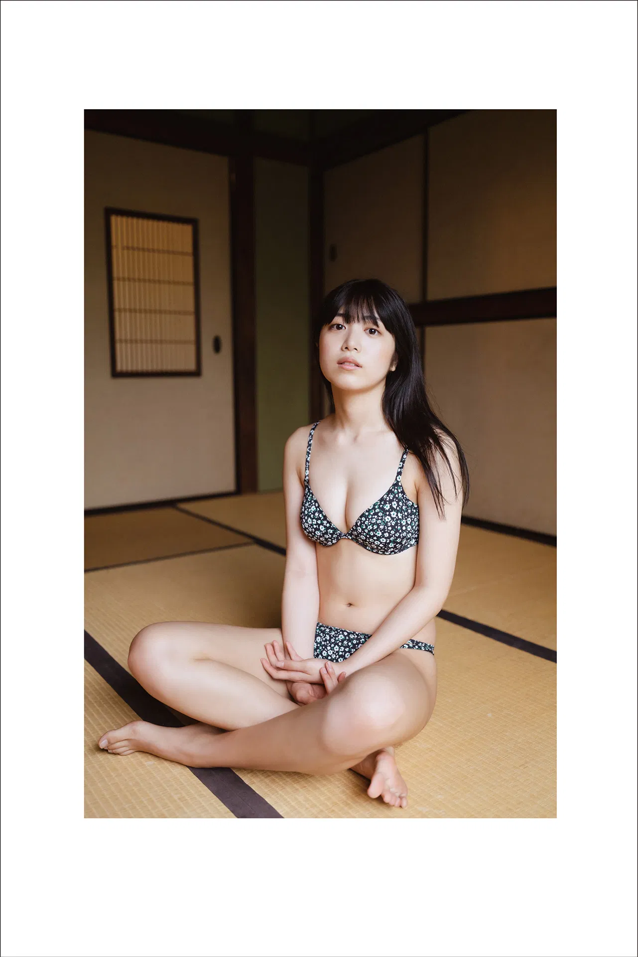 Platinum FLASHデジタル写真集 吉田莉桜 移ろいゆくは、花の如し 45 Platinum FLASHデジタル写真集 吉田莉桜 移ろいゆくは、花の如し