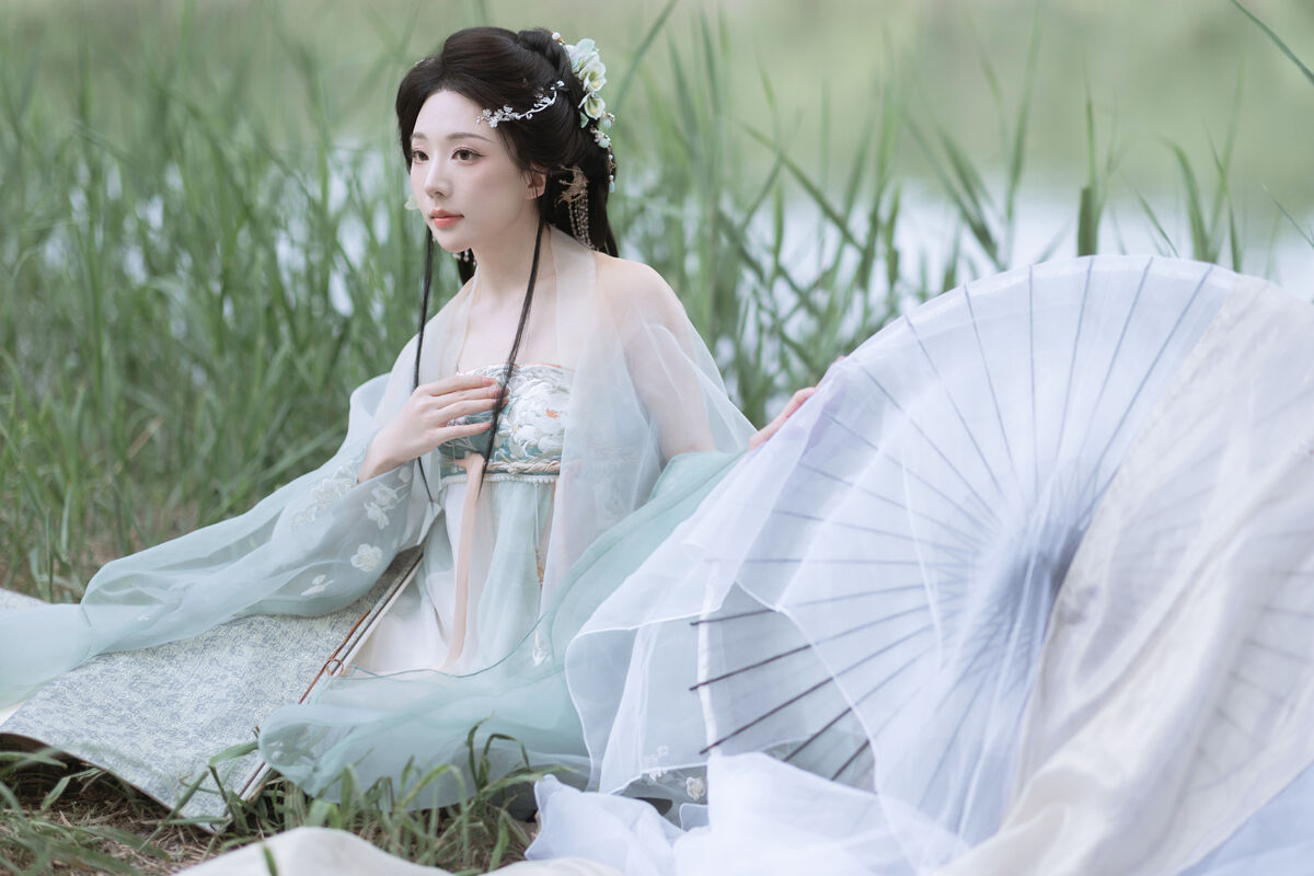 YiTuYu艺图语 Vol.9830 Shi Nan Yuan Bu Shi Zhou 31 YiTuYu艺图语 Vol.9830 Shi Nan Yuan Bu Shi Zhou