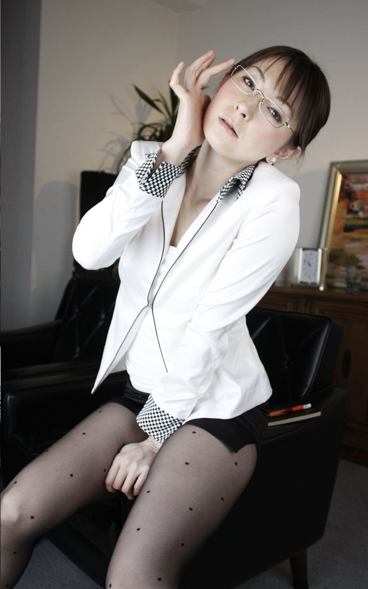 JP Maki Hojo 北条麻妃 - 濃密グラビア写真集 欲求不満の熟女教師 柳田やよい 光月夜也 Part02 21 JP Maki Hojo 北条麻妃 - 濃密グラビア写真集 欲求不満の熟女教師 柳田やよい 光月夜也 Part02