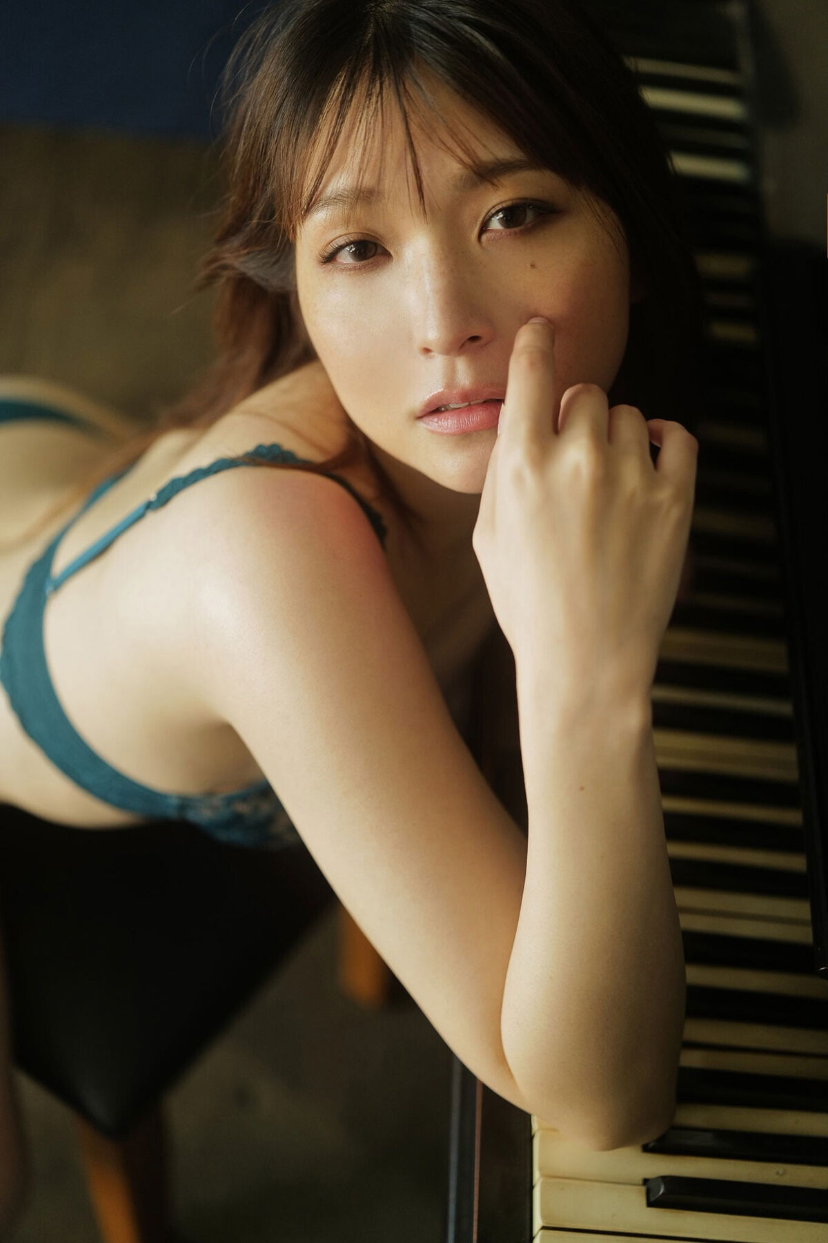 JP Marina Amatsu あまつまりな - ツナギを脱いだらSPA デジタル写真集 SPA BOOKS 36 JP Marina Amatsu あまつまりな - ツナギを脱いだらSPA デジタル写真集 SPA BOOKS