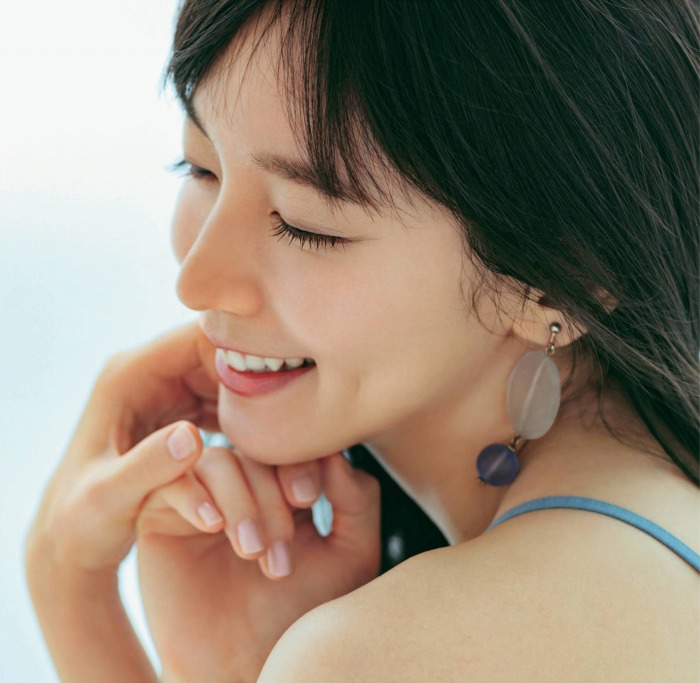 吉岡里帆 Dカップボインの水着グラビア画像! 176 吉岡里帆 Dカップボインの水着グラビア画像!