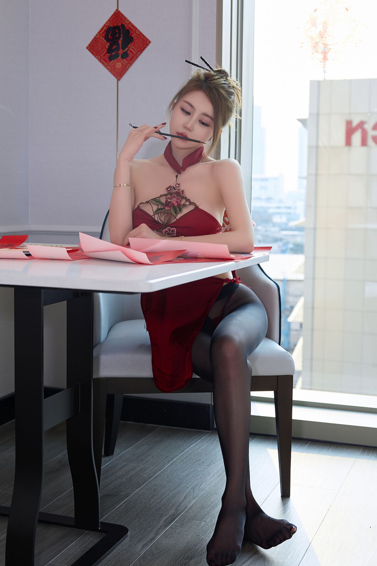 内购无水印 tina_甜仔 - 秀人网模特 新年主题 内购无水印 43 内购无水印 tina_甜仔 - 秀人网模特 新年主题 内购无水印