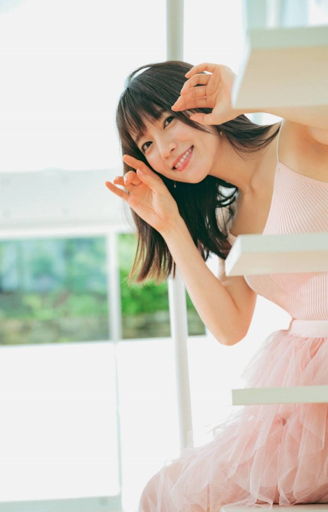吉岡里帆 Dカップボインの水着グラビア画像! 177 吉岡里帆 Dカップボインの水着グラビア画像!