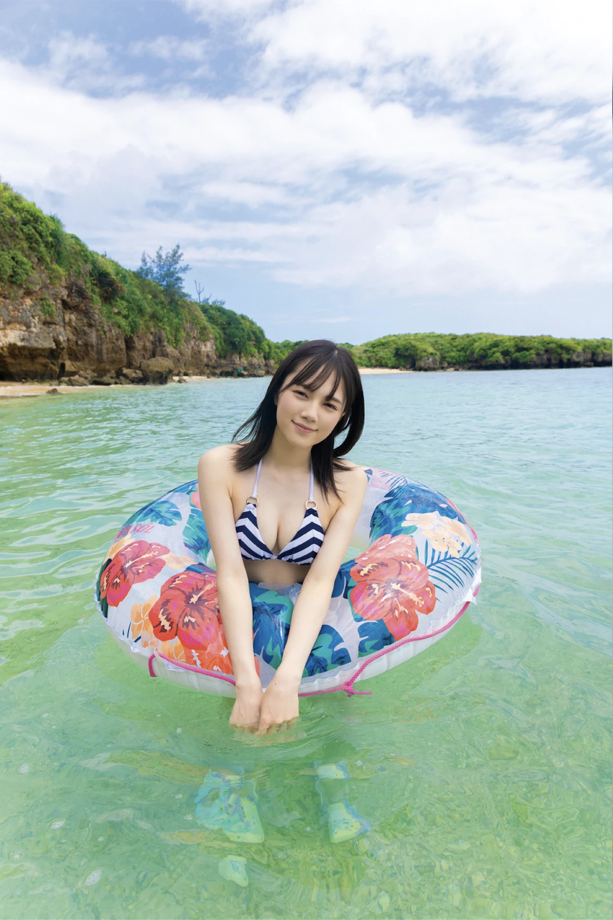 旅女 -たびじょ- 沖縄編 – Prestige 写真集 10 旅女 -たびじょ- 沖縄編 – Prestige 写真集