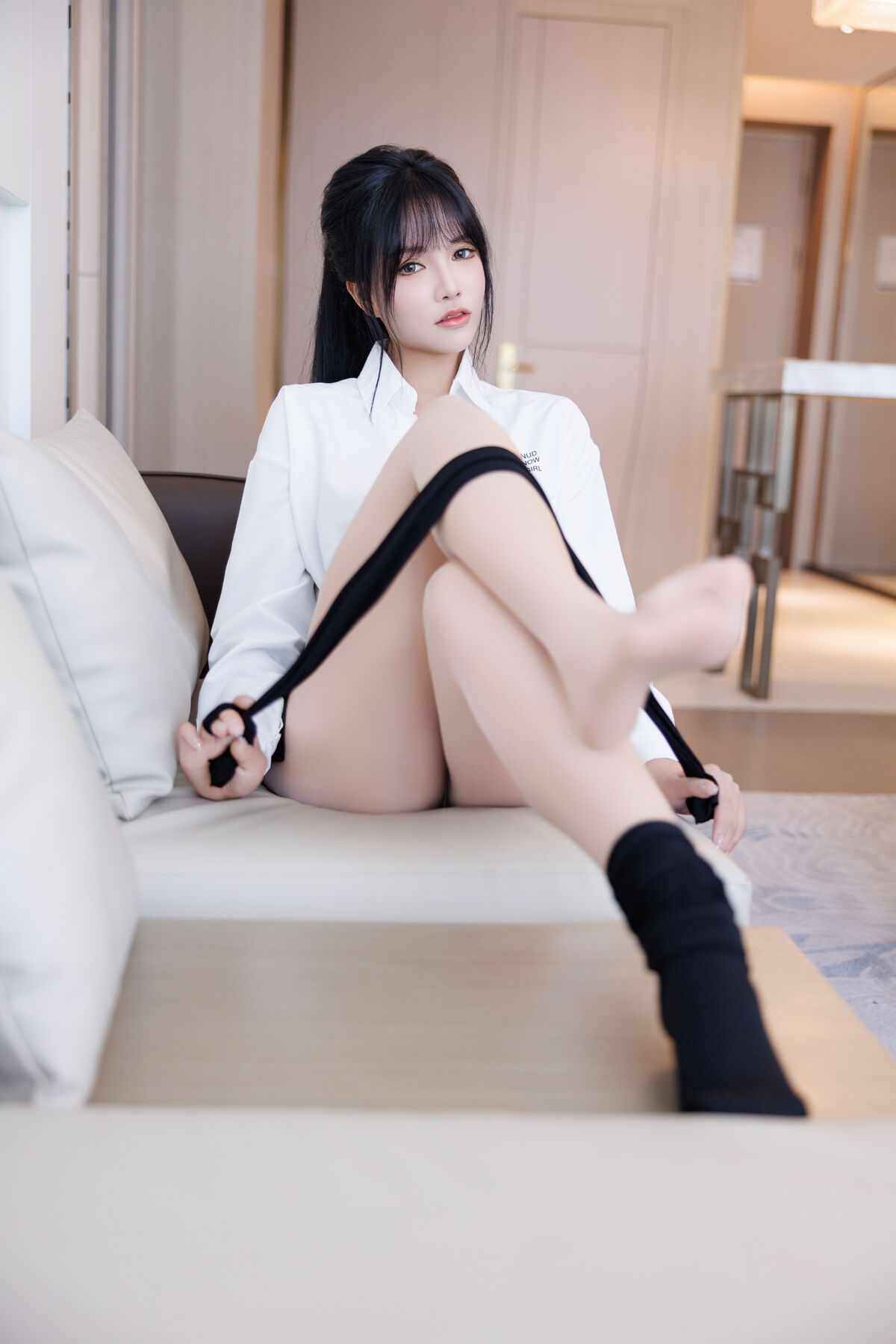 内购无水印 Na Bi 娜比 - 秀人网模特 学生装 Part01 35 内购无水印 Na Bi 娜比 - 秀人网模特 学生装 Part01