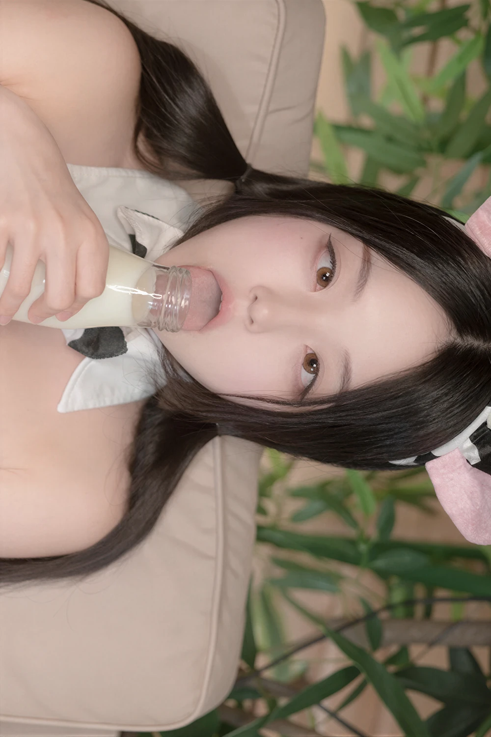 Suji 수지 – Pure Media Vol.320 Miss Milk Cow 11 Suji 수지 – Pure Media Vol.320 Miss Milk Cow