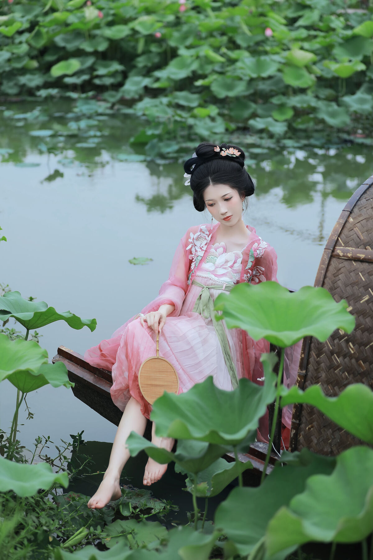 YiTuYu艺图语 Vol.9531 Bie Qiu Yue 12 YiTuYu艺图语 Vol.9531 Bie Qiu Yue
