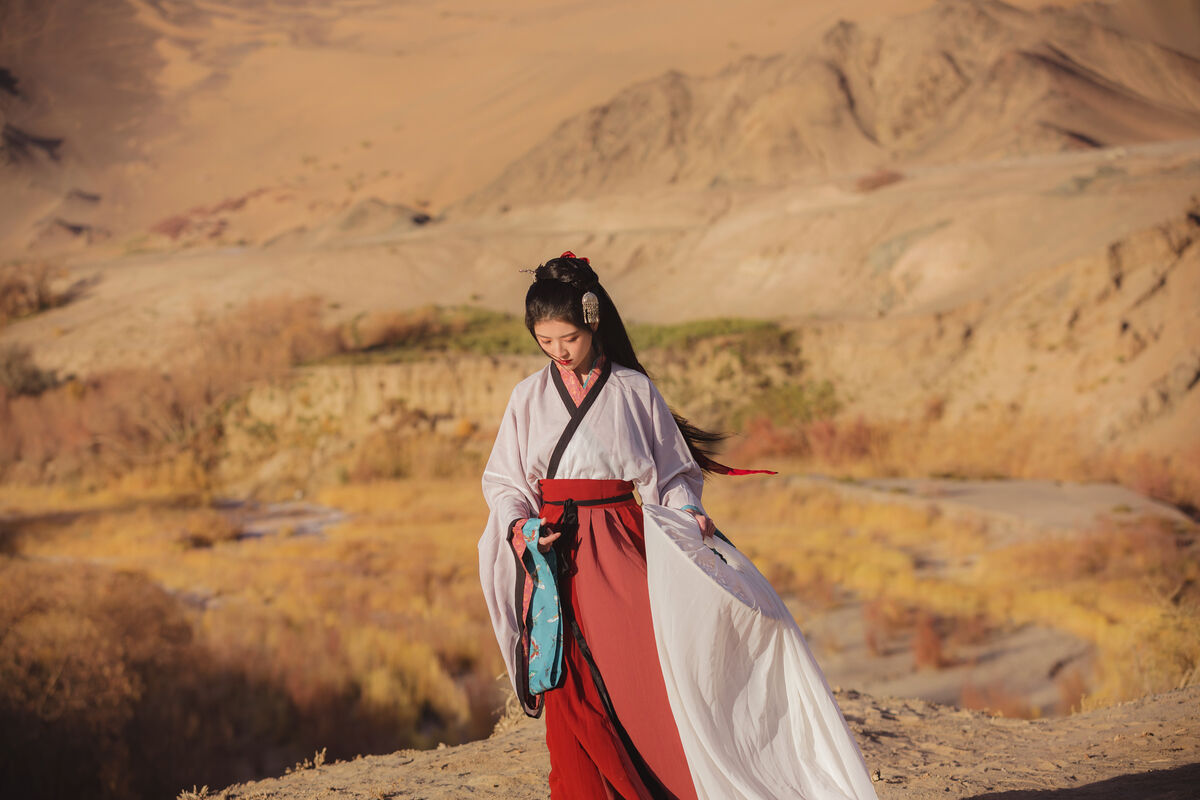 YiTuYu艺图语 Vol.9423 Dang Chu Jiao Ren Jia Xiao Tian Tian 12 YiTuYu艺图语 Vol.9423 Dang Chu Jiao Ren Jia Xiao Tian Tian