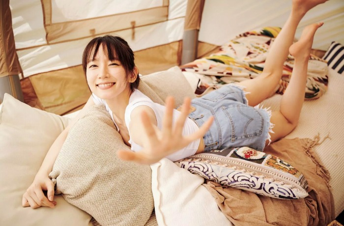 吉岡里帆 Dカップボインの水着グラビア画像! 197 吉岡里帆 Dカップボインの水着グラビア画像!