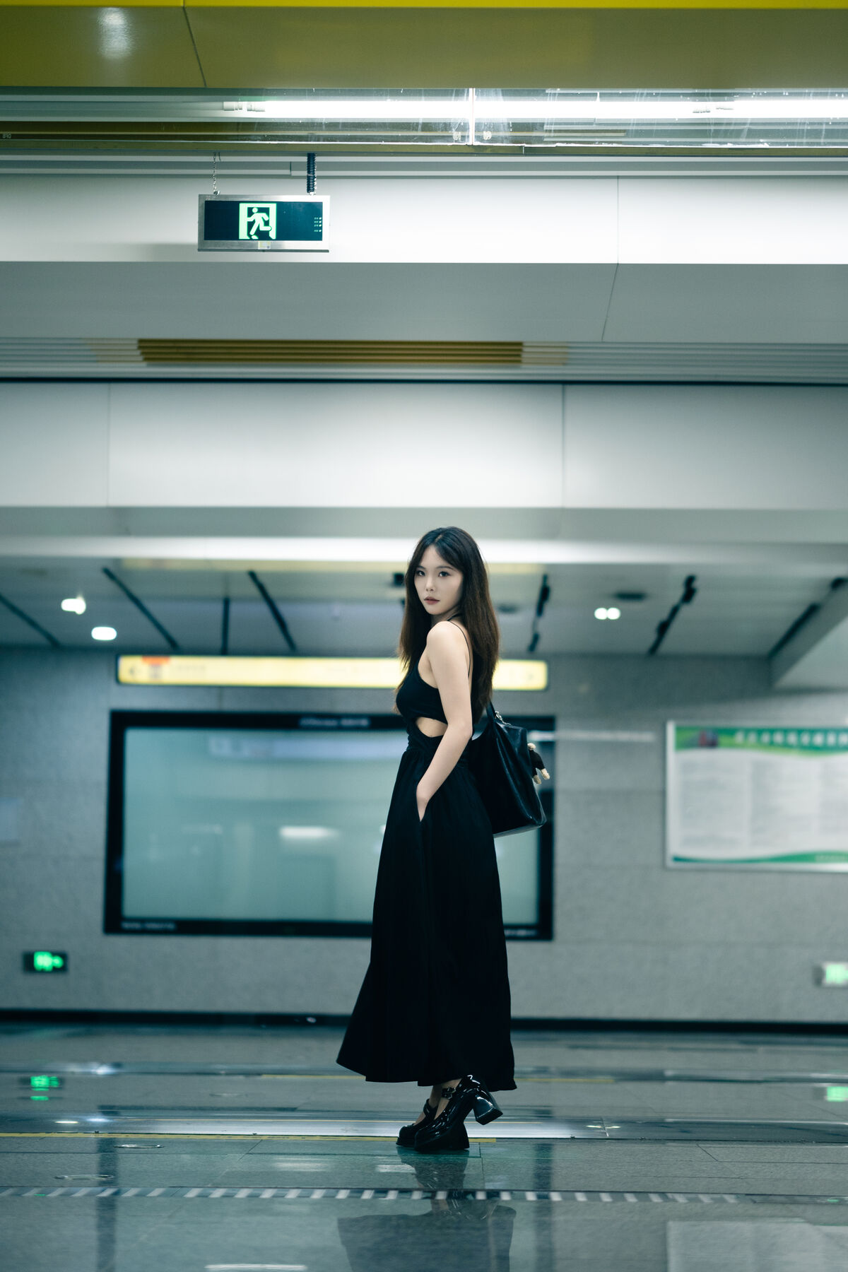 YiTuYu艺图语 Vol.9745 Su Da Bing Gan 12 YiTuYu艺图语 Vol.9745 Su Da Bing Gan