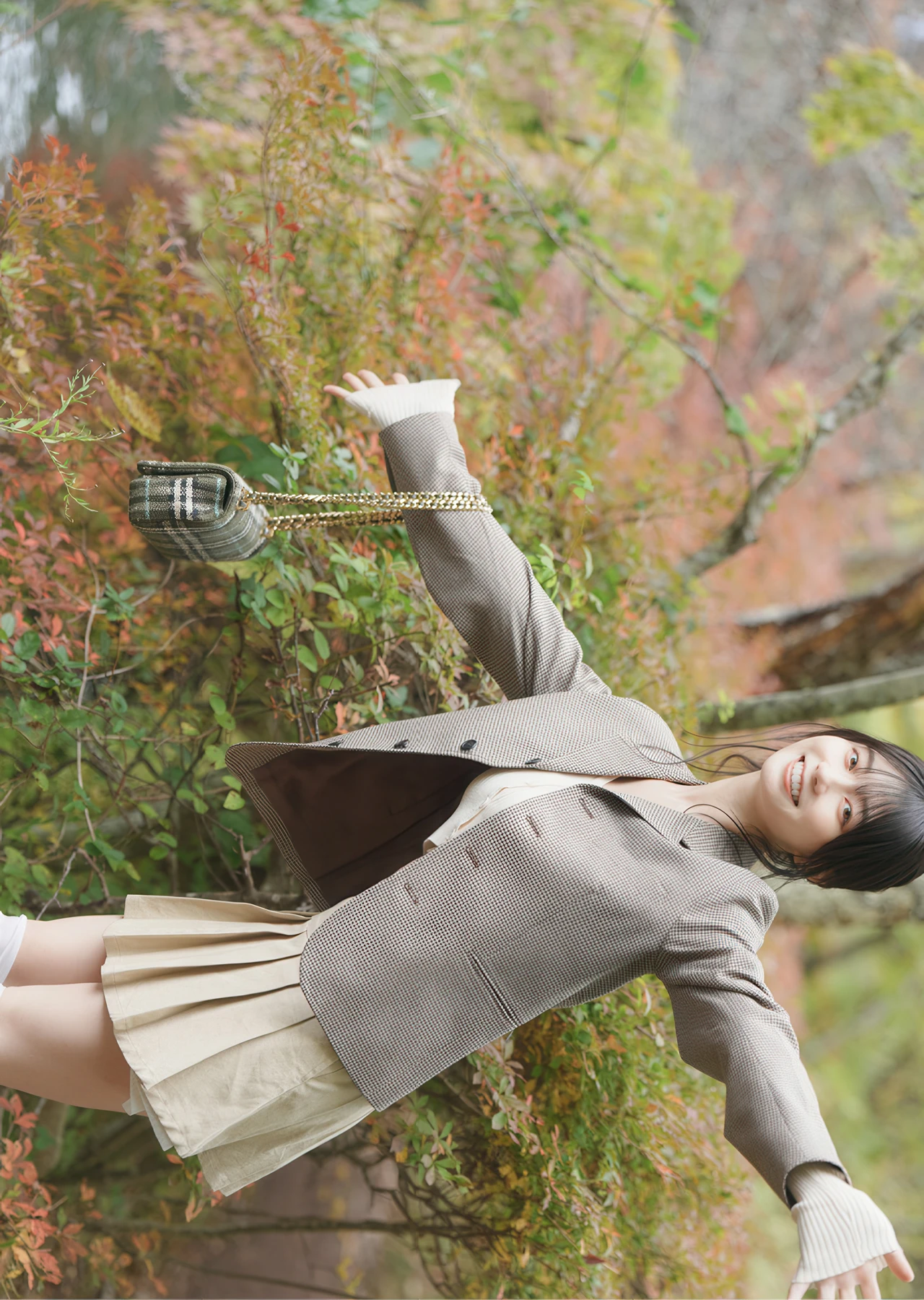 Kanna Seto 瀬戸環奈, 写真集 「ぬくもり日和」 Set.02 11 Kanna Seto 瀬戸環奈, 写真集 「ぬくもり日和」 Set.02