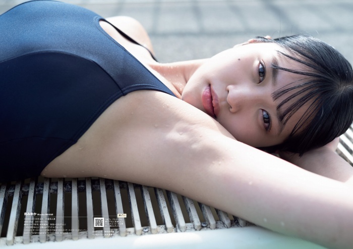 南みゆか 90㎝パイパイの水着グラビア画像! 369 南みゆか 90㎝パイパイの水着グラビア画像!