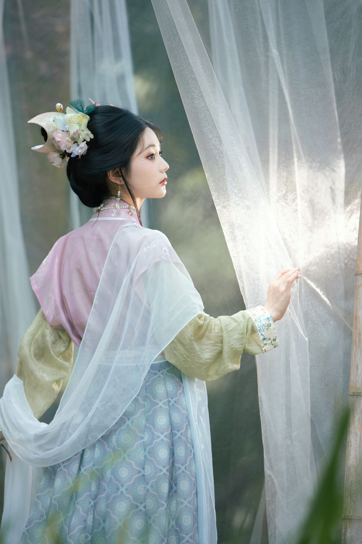 YiTuYu艺图语 Vol.9523 Wu Ying Kun Kun 14 YiTuYu艺图语 Vol.9523 Wu Ying Kun Kun