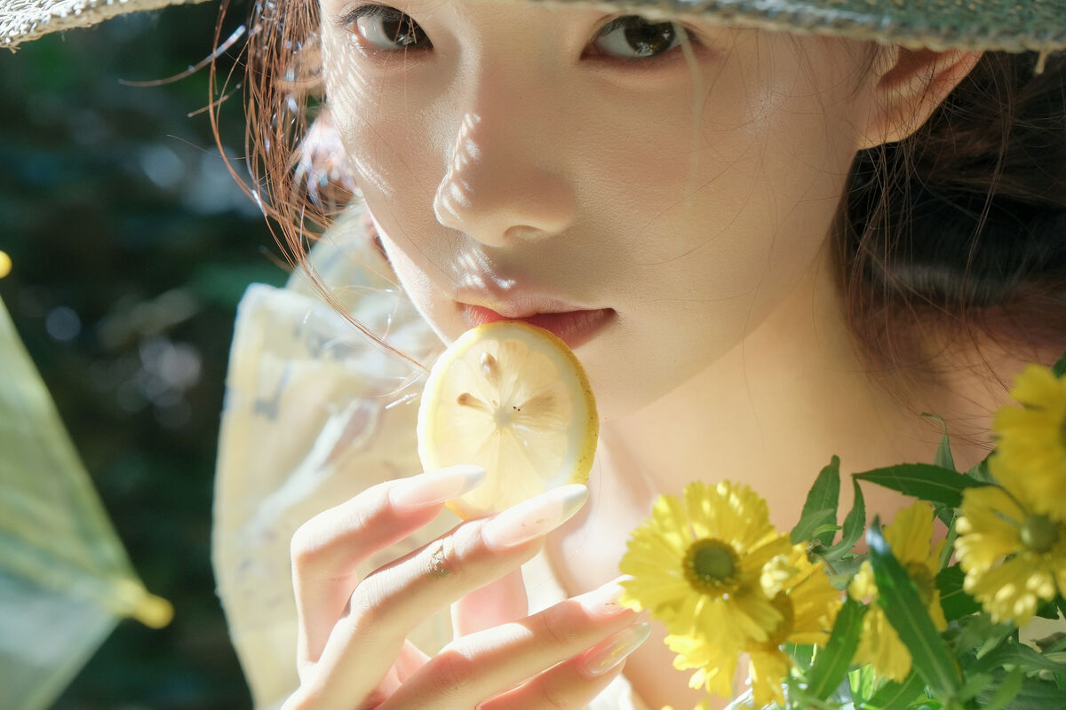 YiTuYu艺图语 Vol.9732 iieu 28 YiTuYu艺图语 Vol.9732 iieu