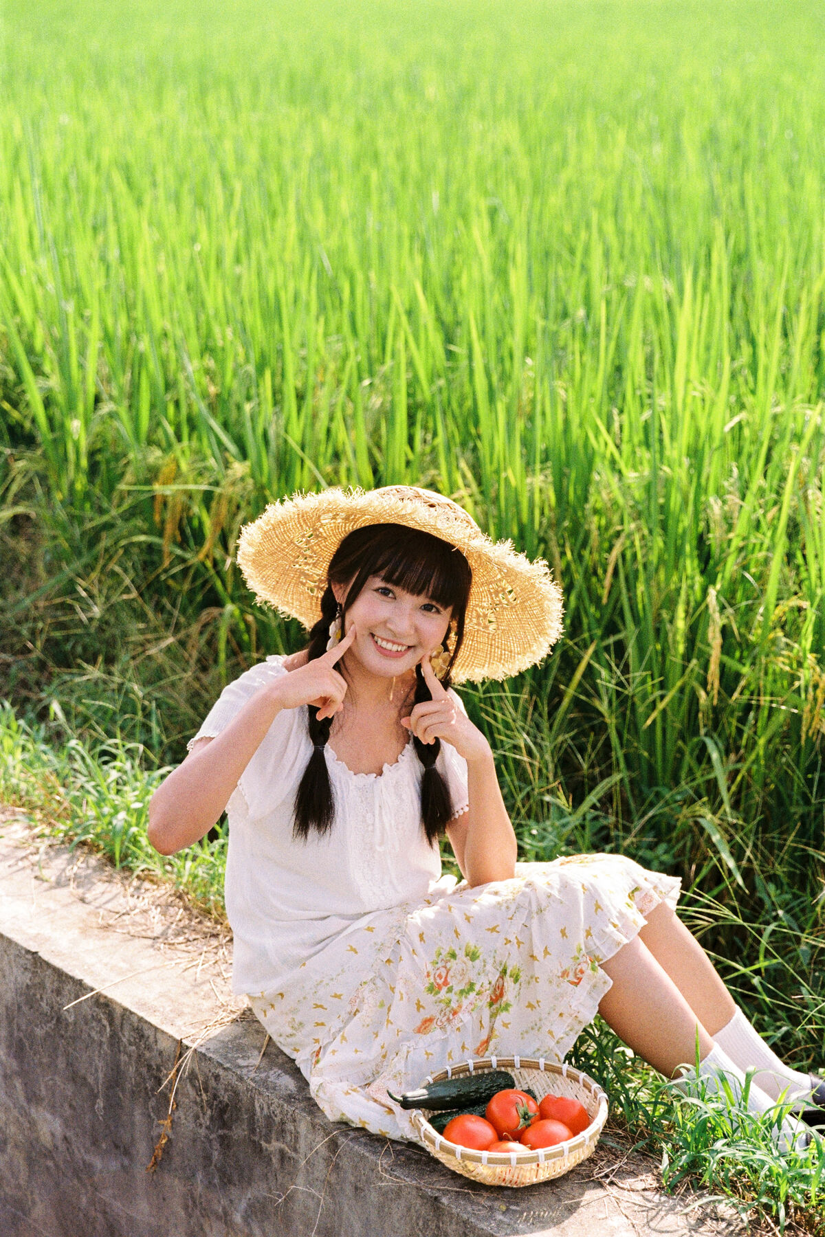 YiTuYu艺图语 Vol.9684 Qi Miao Li Li Zi 8 YiTuYu艺图语 Vol.9684 Qi Miao Li Li Zi