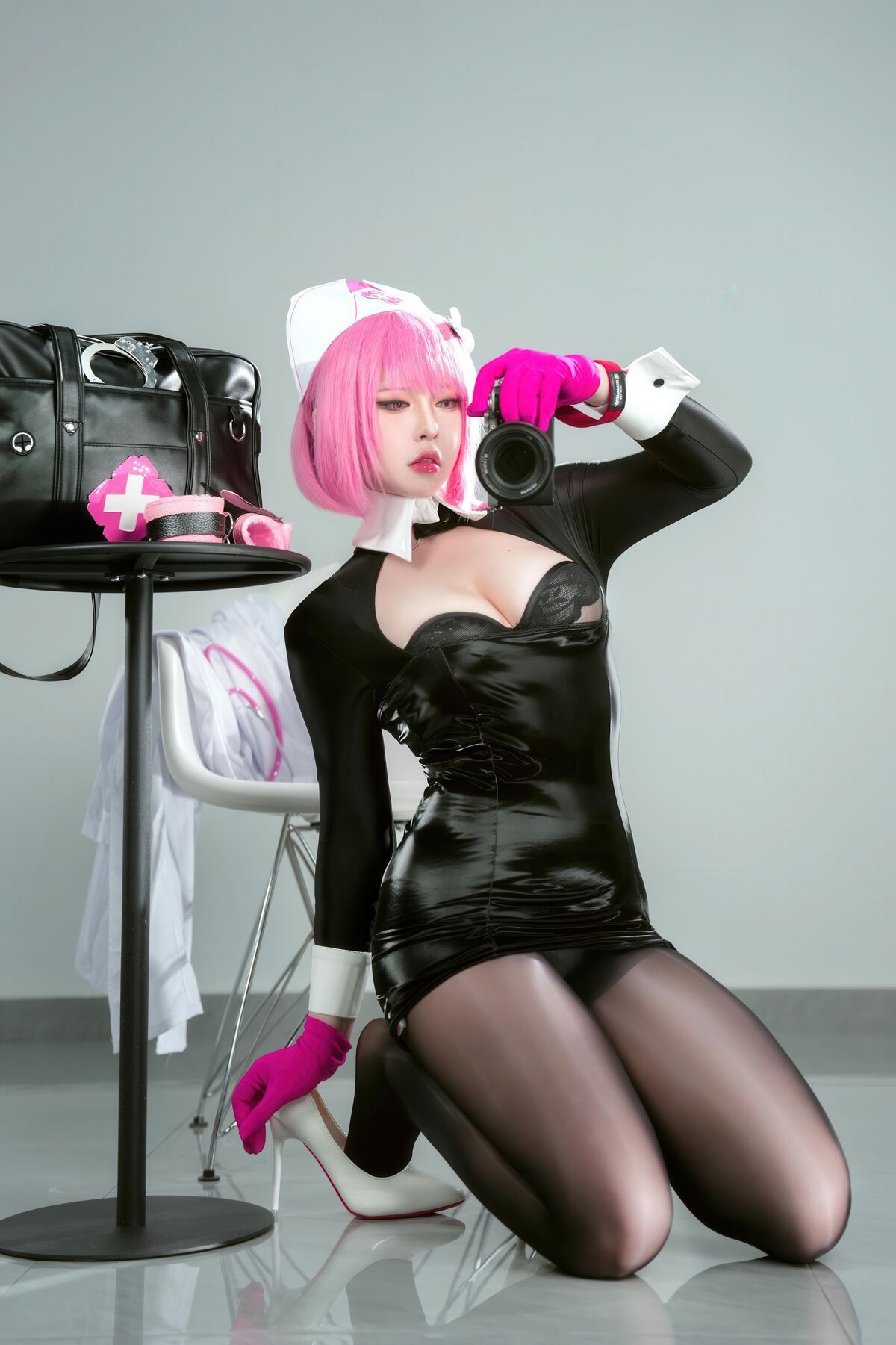 Coser@半半子 - 王医生 35 Coser@半半子 - 王医生