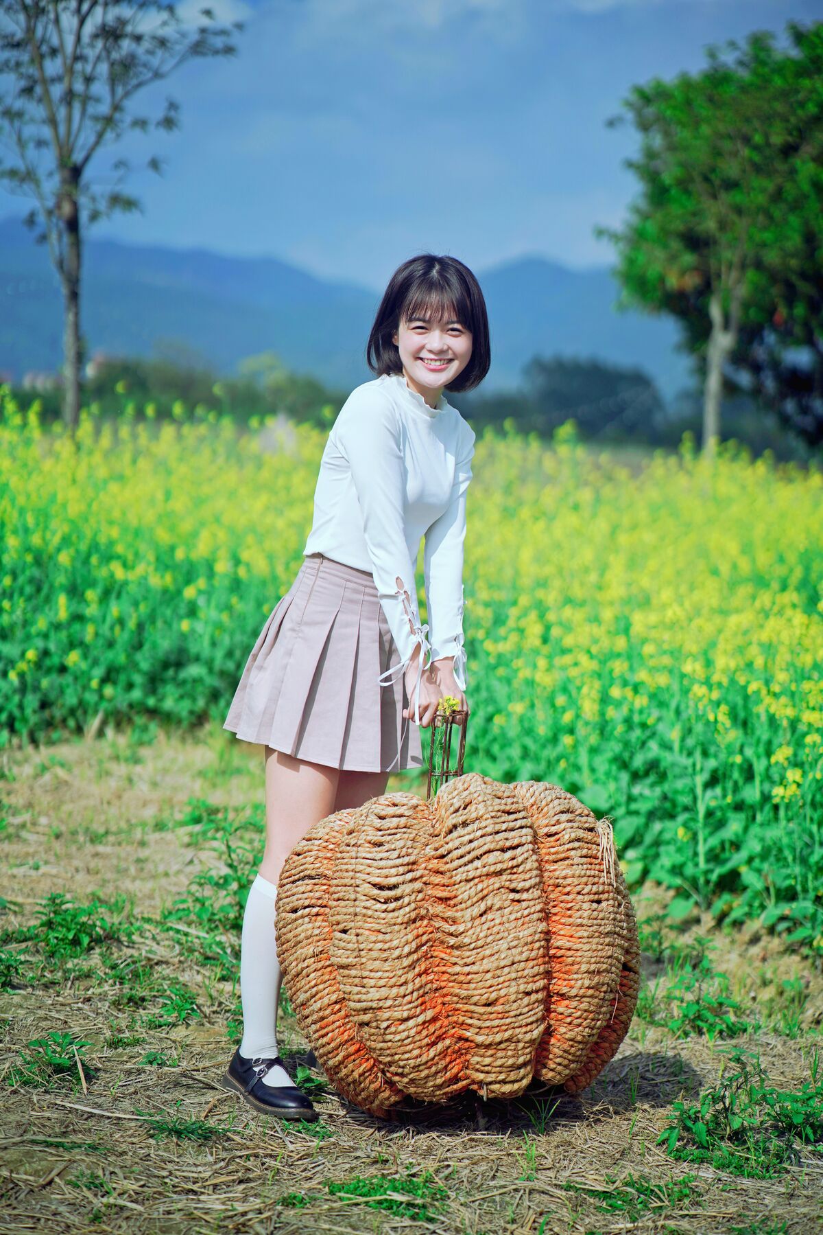 YiTuYu艺图语 Vol.9726 Xiao Ying Kui Zi 12 YiTuYu艺图语 Vol.9726 Xiao Ying Kui Zi