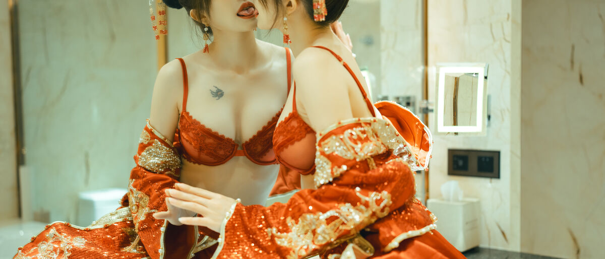 Coser@鹿八岁 - 新婚小故事 Part01 39 Coser@鹿八岁 - 新婚小故事 Part01