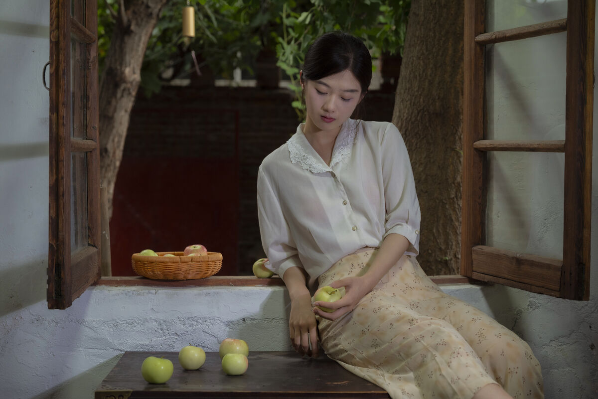 YiTuYu艺图语 Vol.9755 Tou He Yi Kou Xue Bi 46 YiTuYu艺图语 Vol.9755 Tou He Yi Kou Xue Bi