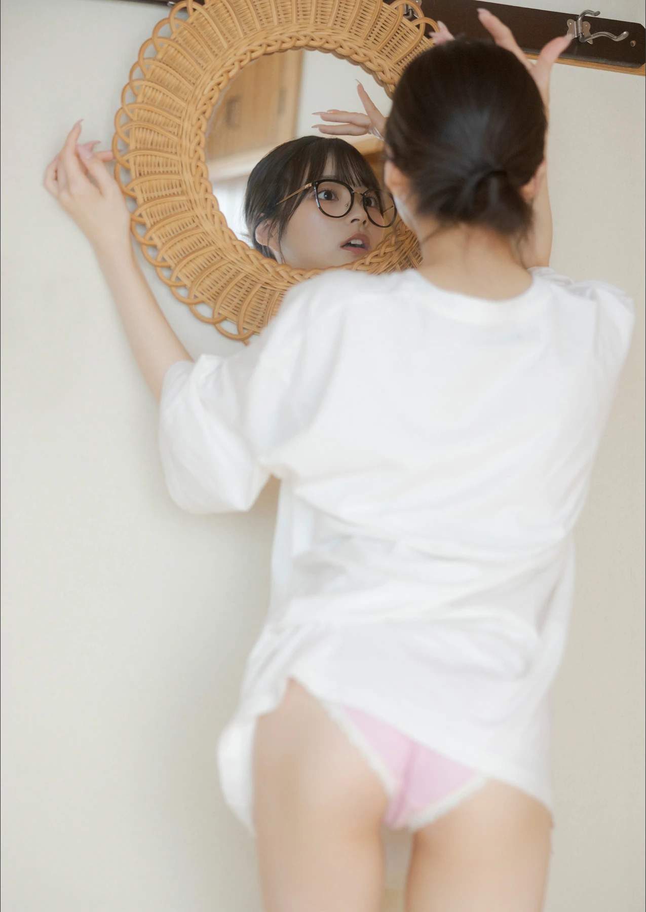 USA 宇咲 – DOLCEデジタル写真集 「二次元至上主義だった私が、漫画世界転生でヒロイン確定。しかも初期ステータスが“可愛い”に全振りだった件。」 13 USA 宇咲 – DOLCEデジタル写真集 「二次元至上主義だった私が、漫画世界転生でヒロイン確定。しかも初期ステータスが“可愛い”に全振りだった件。」