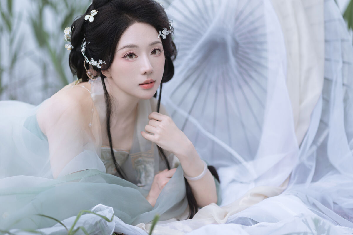 YiTuYu艺图语 Vol.9830 Shi Nan Yuan Bu Shi Zhou 38 YiTuYu艺图语 Vol.9830 Shi Nan Yuan Bu Shi Zhou