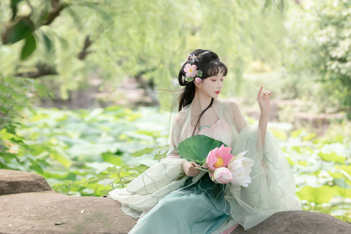 YiTuYu艺图语 Vol.9537 Qi Luo Sheng De Xiao Su Su 10 YiTuYu艺图语 Vol.9537 Qi Luo Sheng De Xiao Su Su