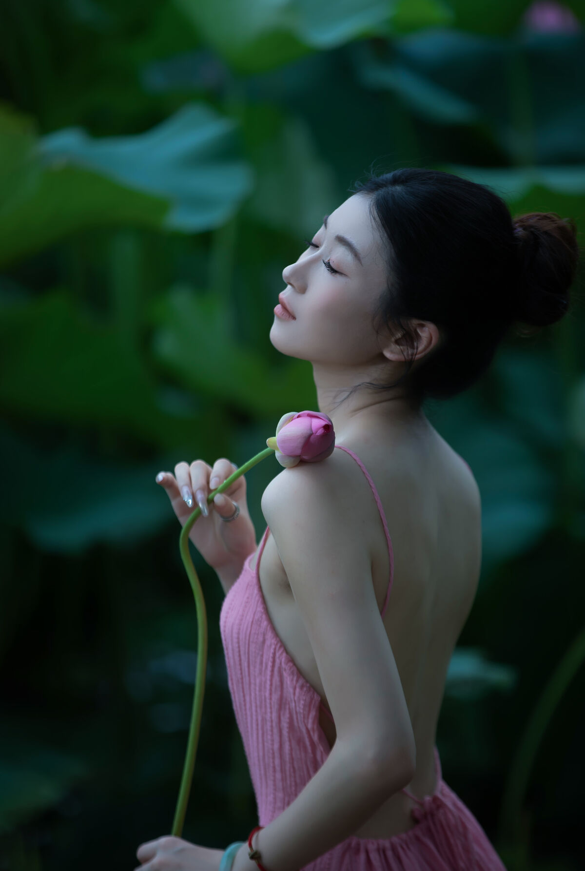 YiTuYu艺图语 Vol.9702 Niu Pai Xiao Wang Zi 14 YiTuYu艺图语 Vol.9702 Niu Pai Xiao Wang Zi