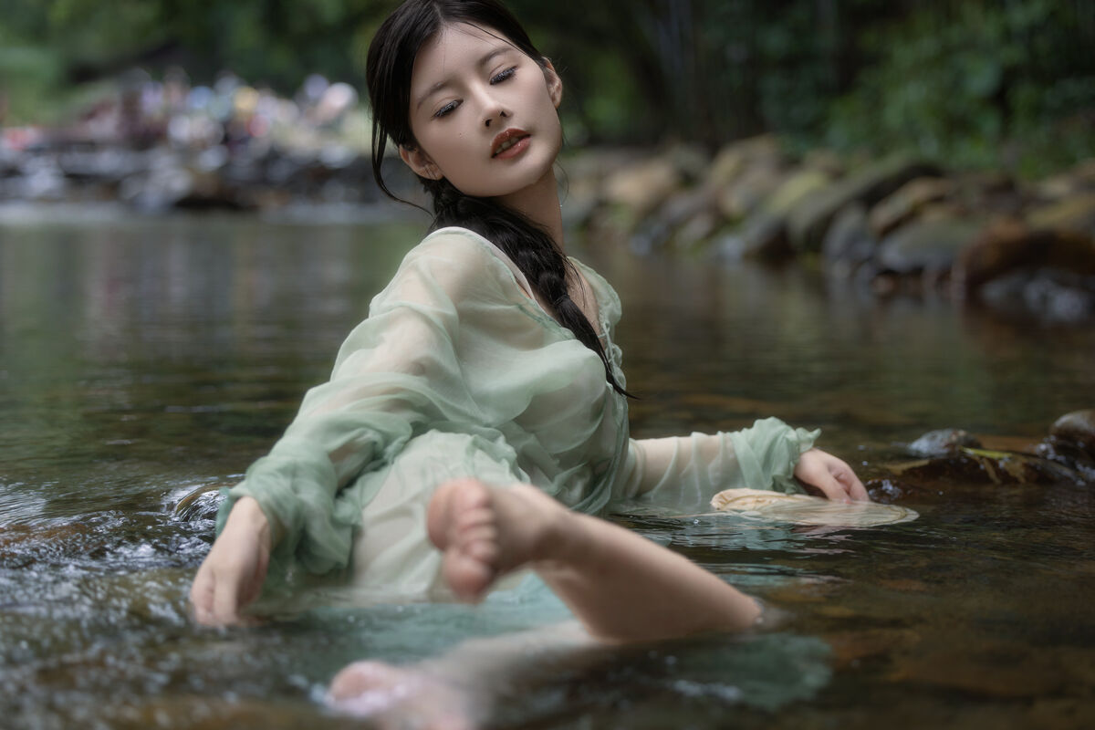 YiTuYu艺图语 Vol.9824 Yu Mi 15 YiTuYu艺图语 Vol.9824 Yu Mi