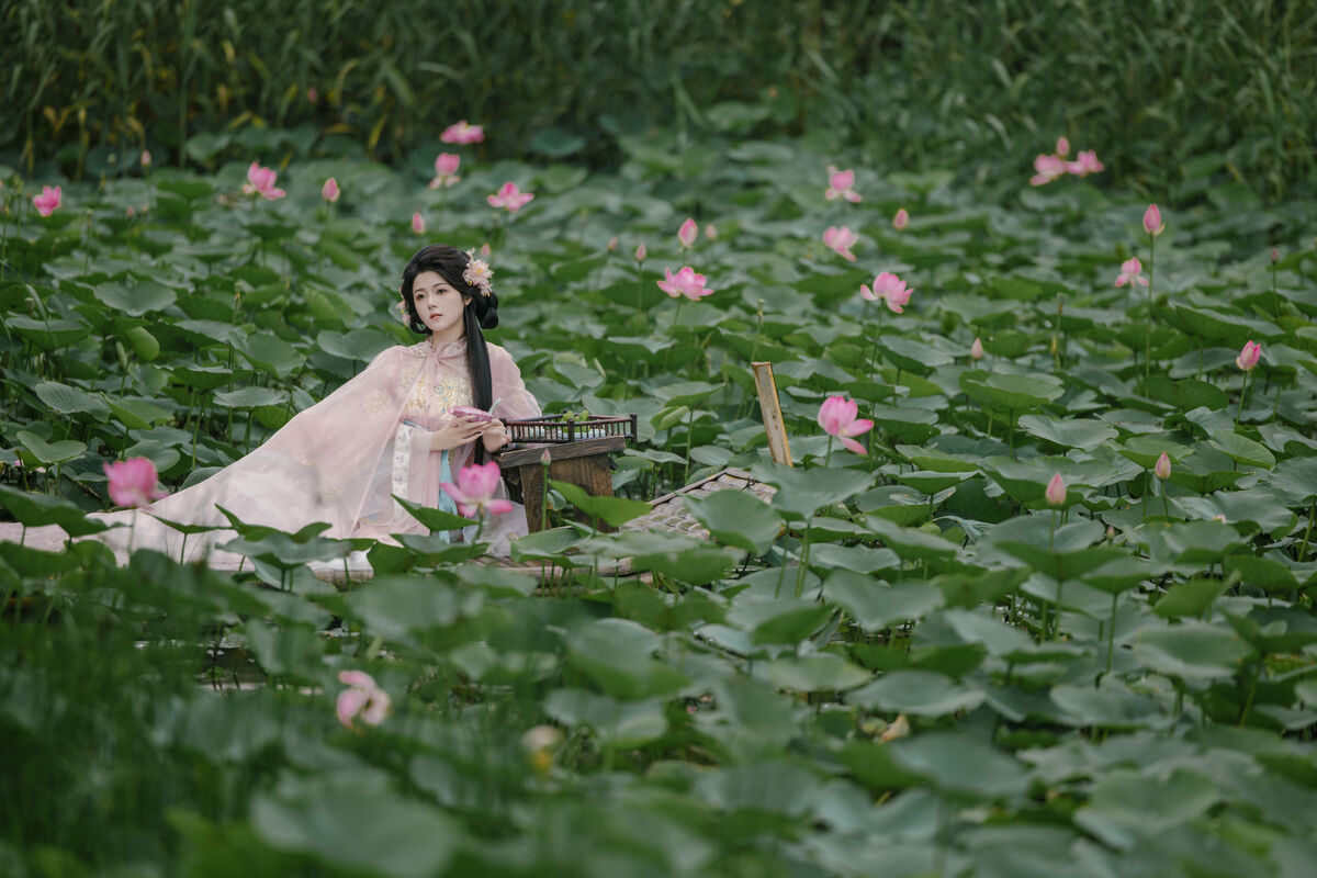 YiTuYu艺图语 Vol.9865 A Lin 19 YiTuYu艺图语 Vol.9865 A Lin