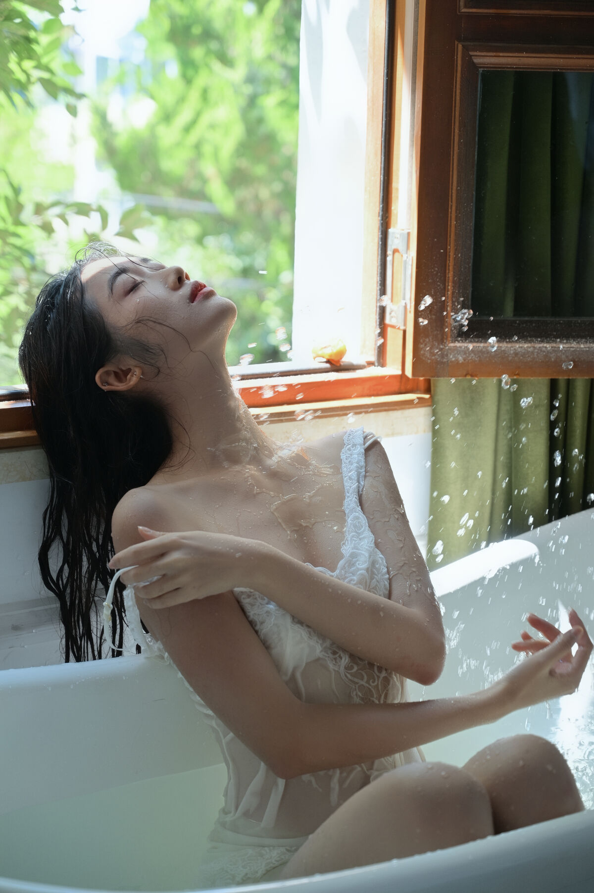 YiTuYu艺图语 Vol.9651 Fei Sato Ni Ni 27 YiTuYu艺图语 Vol.9651 Fei Sato Ni Ni
