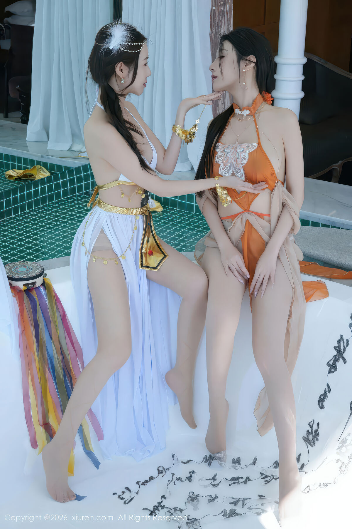 XiuRen秀人网 No.11315 Twins Tao Zhi Yao Yao 55 XiuRen秀人网 No.11315 Twins Tao Zhi Yao Yao