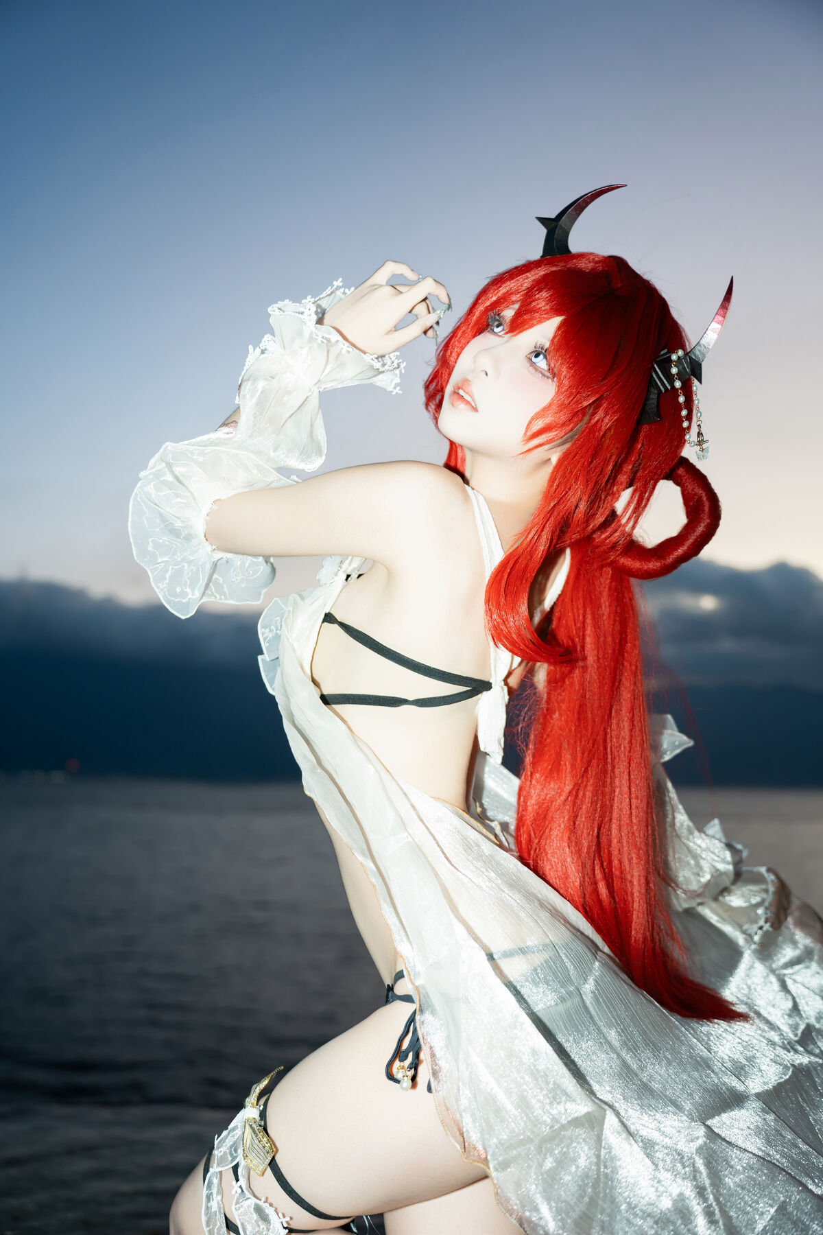 Coser@纸悦Etsu_ko - 明日方舟 史尔特尔 泳装 30 Coser@纸悦Etsu_ko - 明日方舟 史尔特尔 泳装