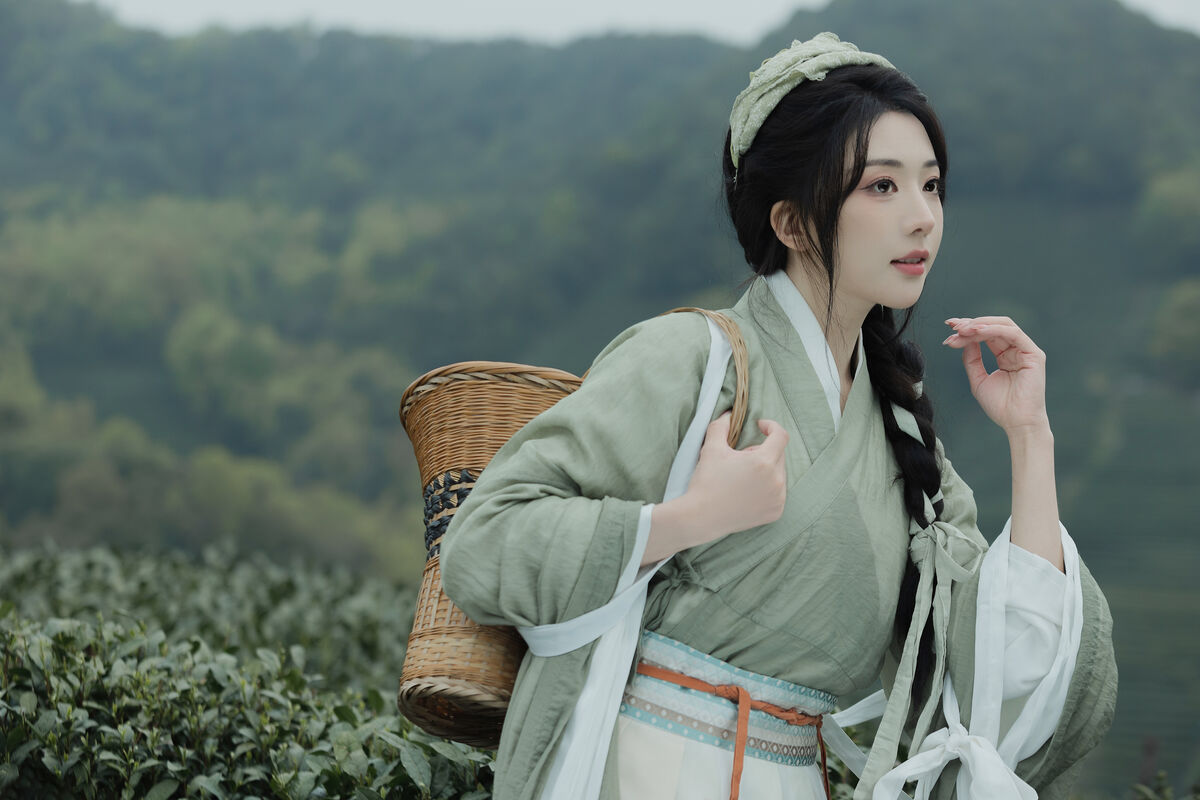 YiTuYu艺图语 Vol.9791 Shi Nan Yuan Bu Shi Zhou 61 YiTuYu艺图语 Vol.9791 Shi Nan Yuan Bu Shi Zhou