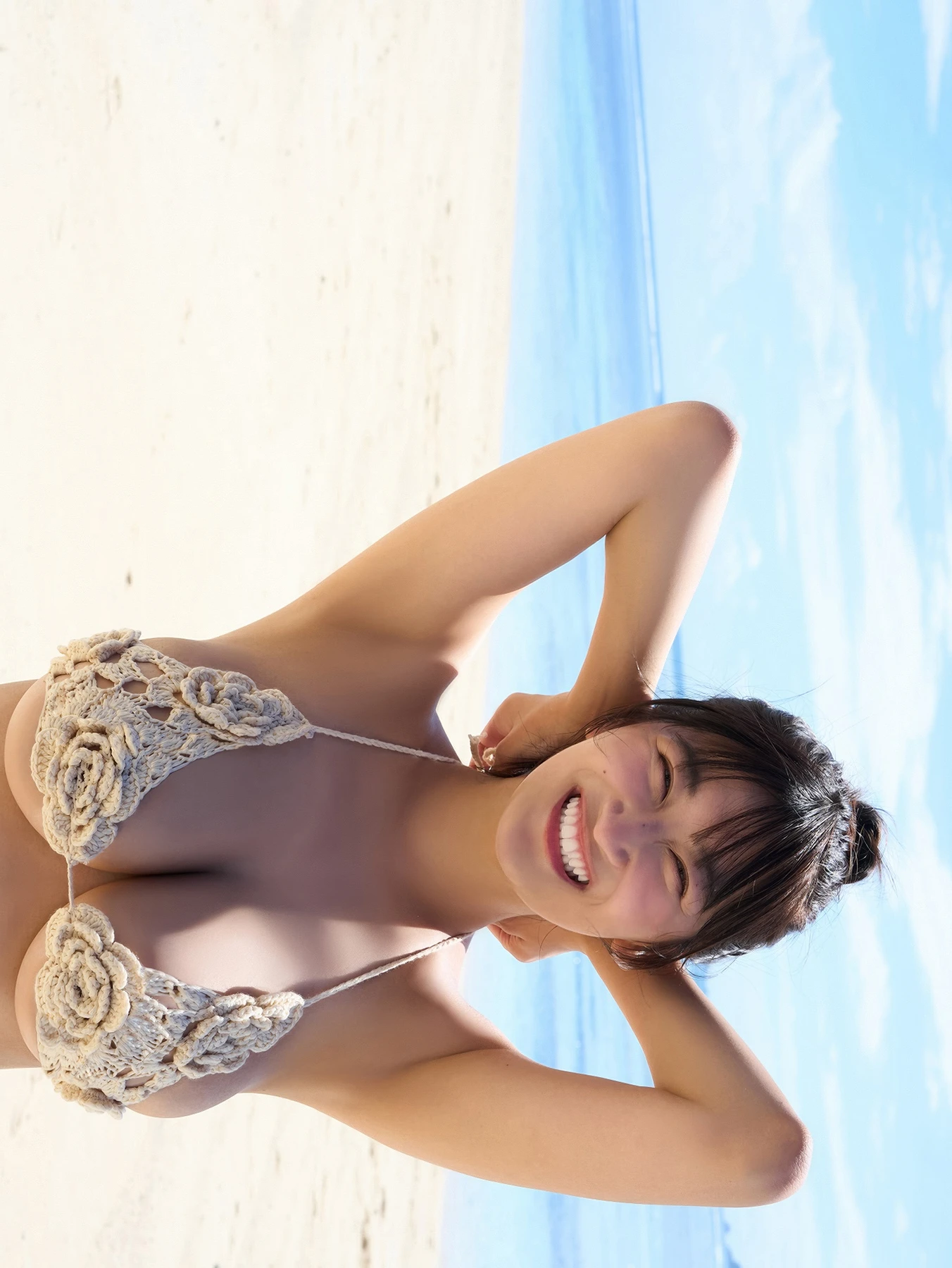 Ina Enohara 榎原依那 – 2nd写真集 「I am Ina」 12 Ina Enohara 榎原依那 – 2nd写真集 「I am Ina」
