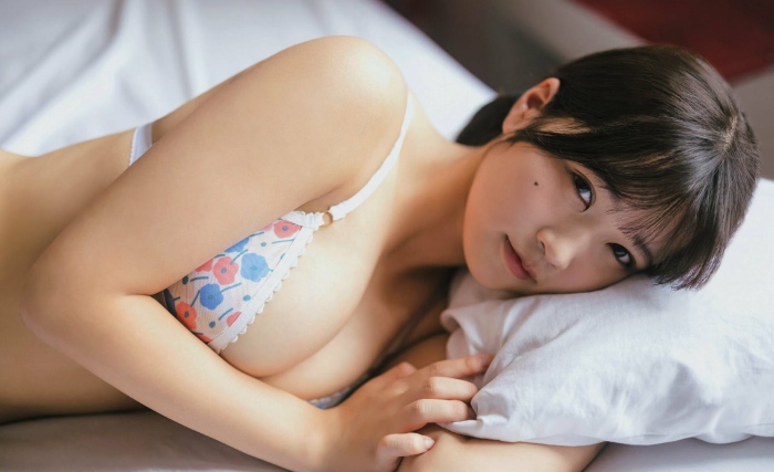 南みゆか 90㎝パイパイの水着グラビア画像! 432 南みゆか 90㎝パイパイの水着グラビア画像!