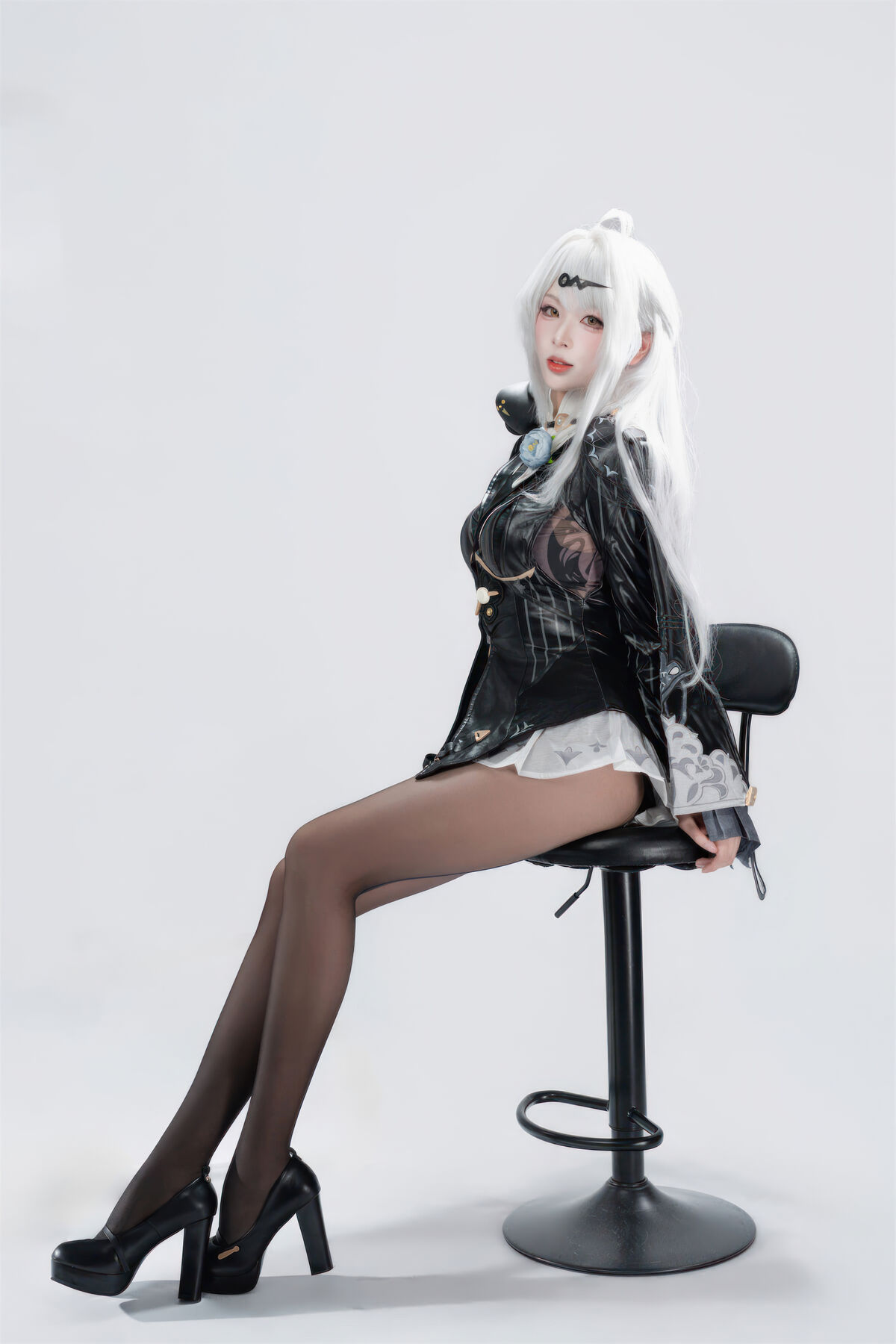 Coser@轩萧学姐 - 绝区零 仪玄-墨形影踪 Part01 36 Coser@轩萧学姐 - 绝区零 仪玄-墨形影踪 Part01
