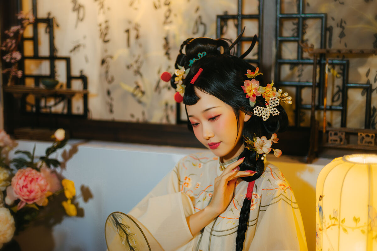 YiTuYu艺图语 Vol.9850 Nian Nian 18 YiTuYu艺图语 Vol.9850 Nian Nian