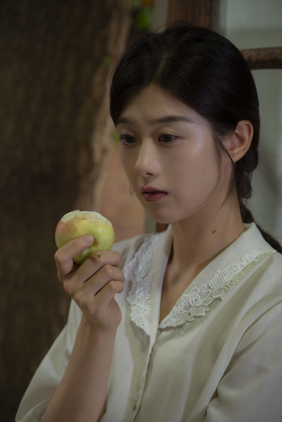 YiTuYu艺图语 Vol.9755 Tou He Yi Kou Xue Bi 50 YiTuYu艺图语 Vol.9755 Tou He Yi Kou Xue Bi