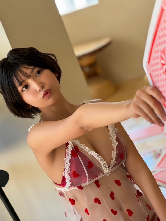 南あみ ふわふわバストの水着グラビア画像ほか! 112 南あみ ふわふわバストの水着グラビア画像ほか!