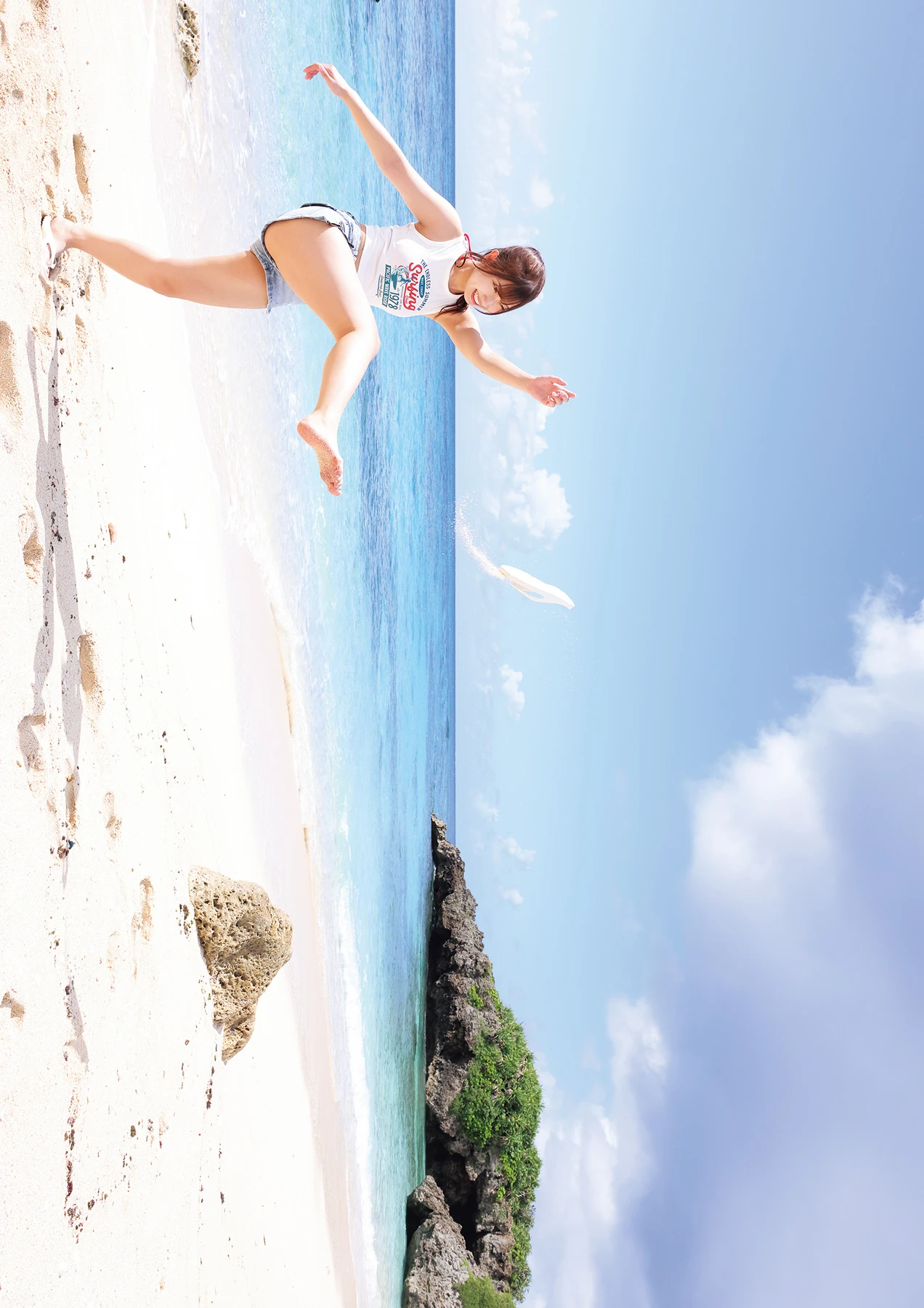 Miyu Aizawa 逢沢みゆ – 写真集 「Me=You」 12 Miyu Aizawa 逢沢みゆ – 写真集 「Me=You」