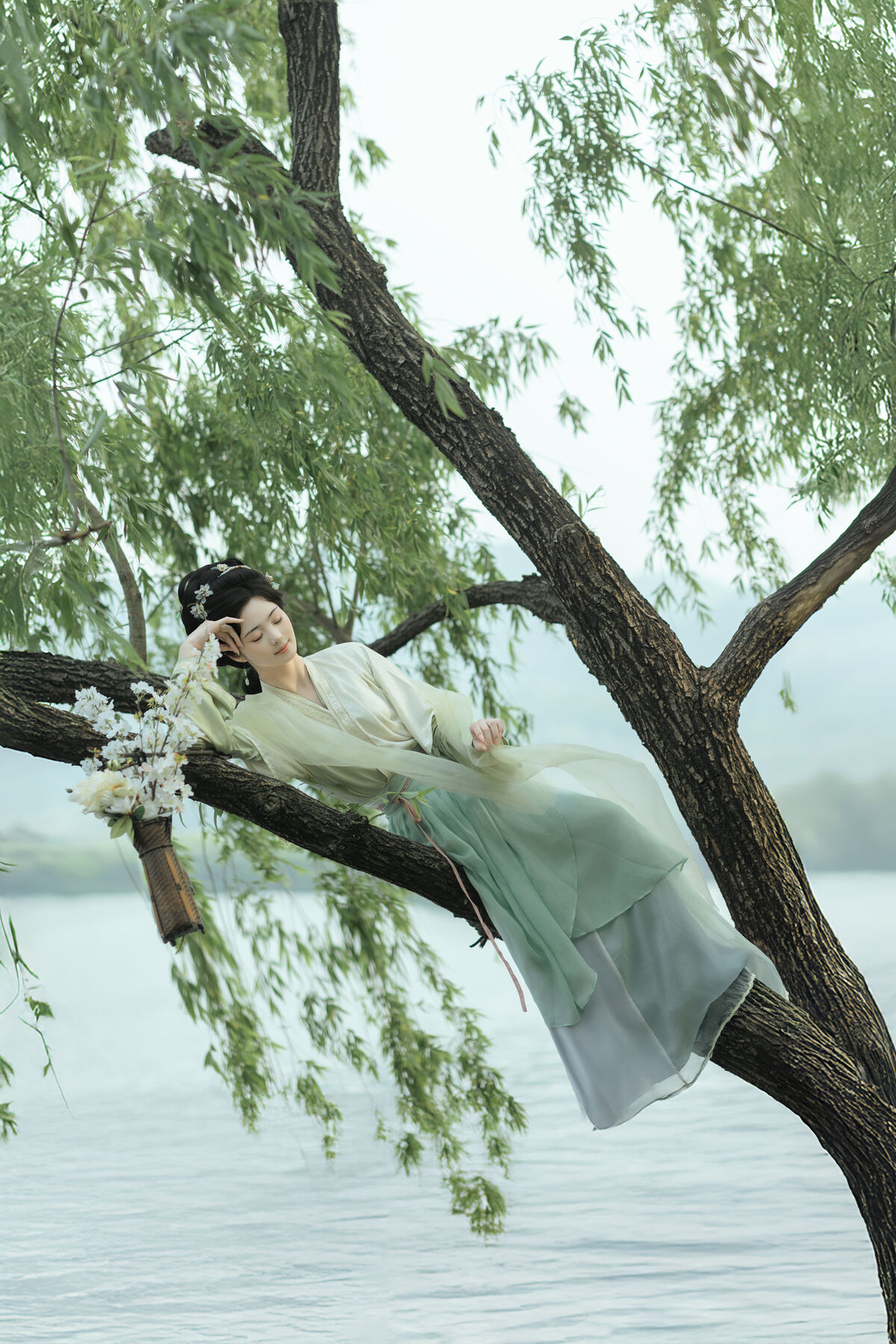 YiTuYu艺图语 Vol.9467 Gu Xiao Man 32 YiTuYu艺图语 Vol.9467 Gu Xiao Man