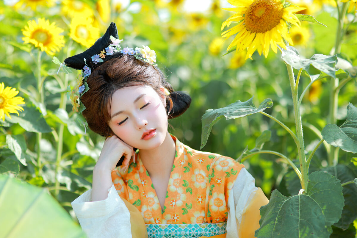 YiTuYu艺图语 Vol.9589 Dai Dai Bu Xiang Fei 14 YiTuYu艺图语 Vol.9589 Dai Dai Bu Xiang Fei