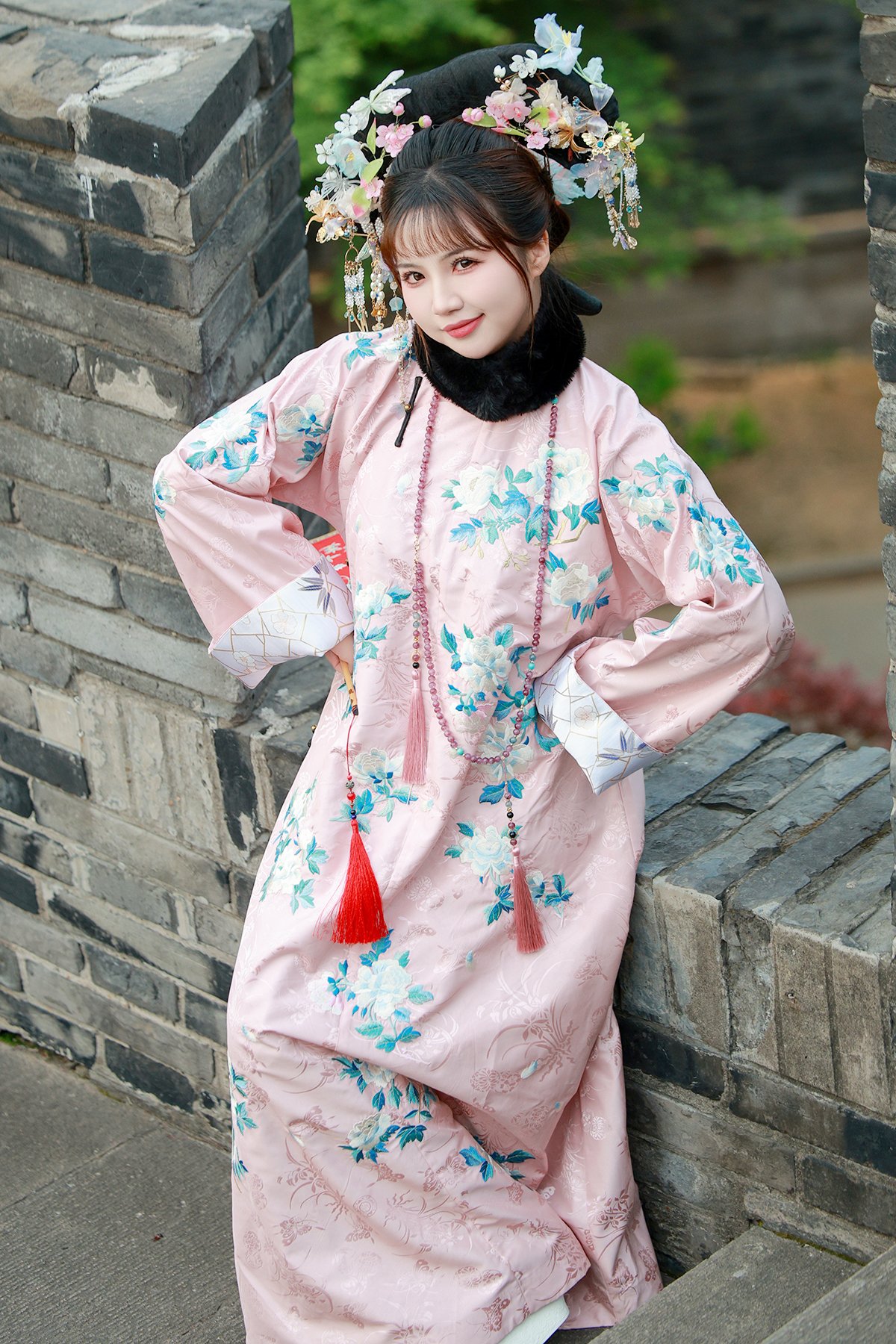 YiTuYu艺图语 Vol.9792 He He Zi