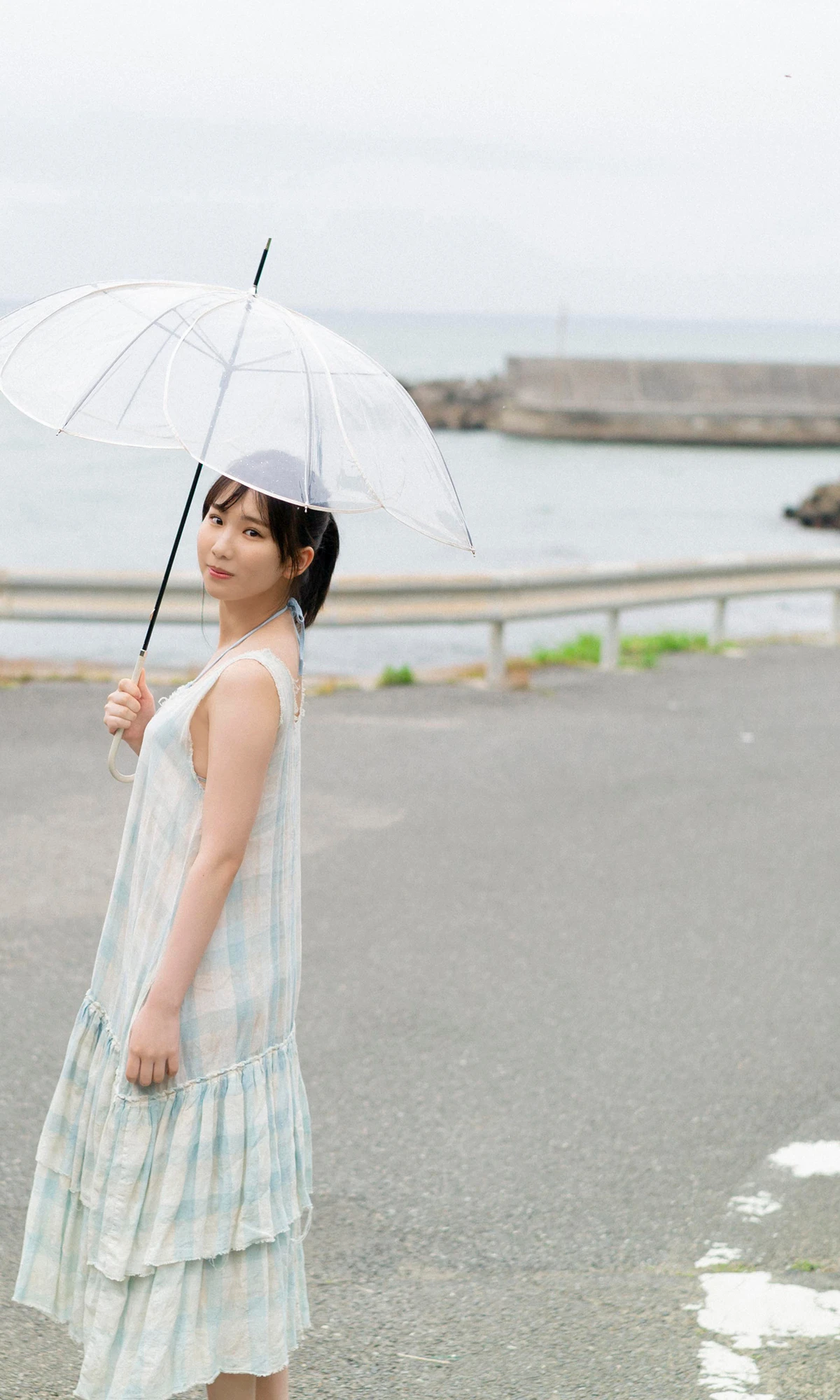 Nozomi Nishio 西尾希美, 写真集 「七色モラトリアム」 14 Nozomi Nishio 西尾希美, 写真集 「七色モラトリアム」